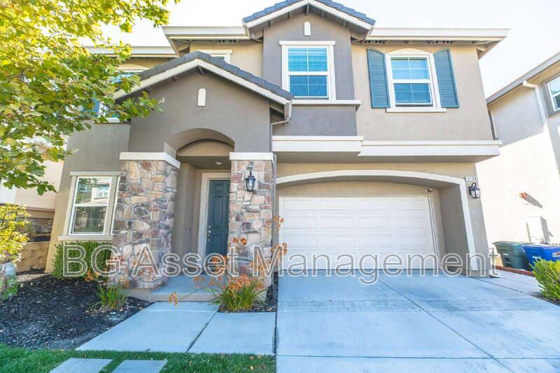 House for rent at 3138 La Corona Dr, Pittsburg, CA 94565