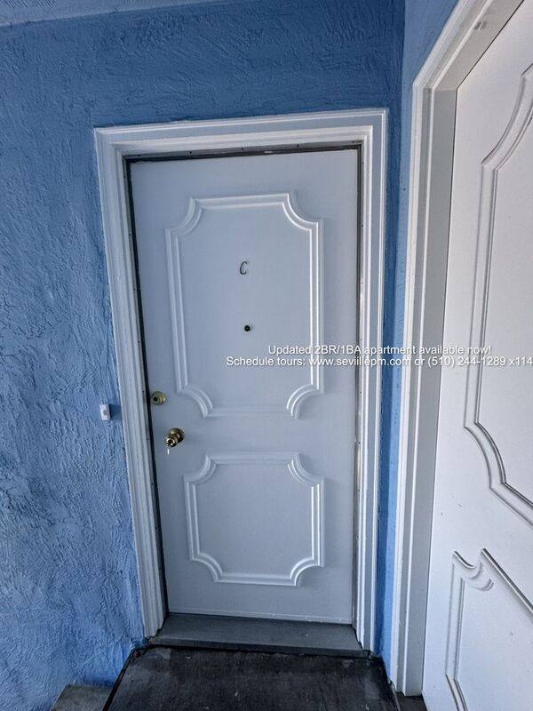 Apartment for rent at 2146 Alameda Ave #C, Alameda, CA 94501