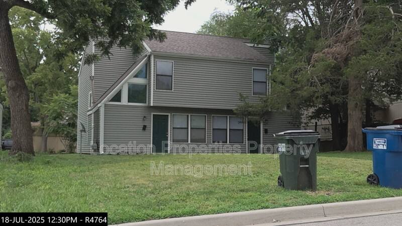 Townhouse for rent at 634 Arkansas St #1, Lawrence, KS 66044