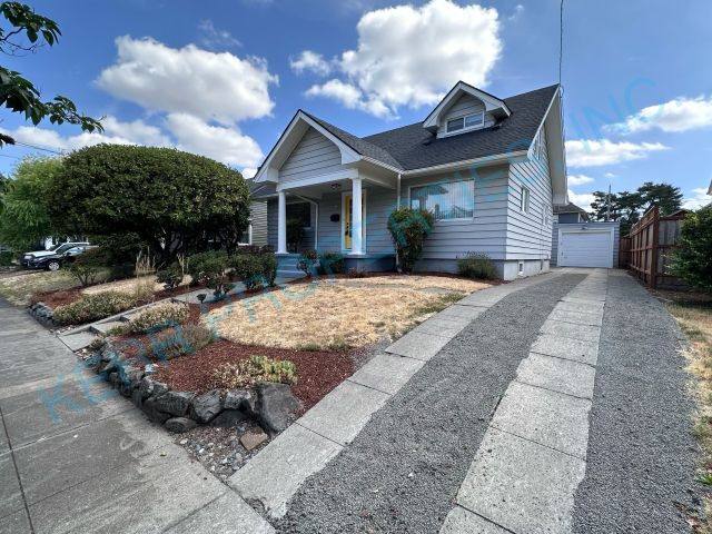 House for rent at 110 NE 71st Ave, Portland, OR 97213