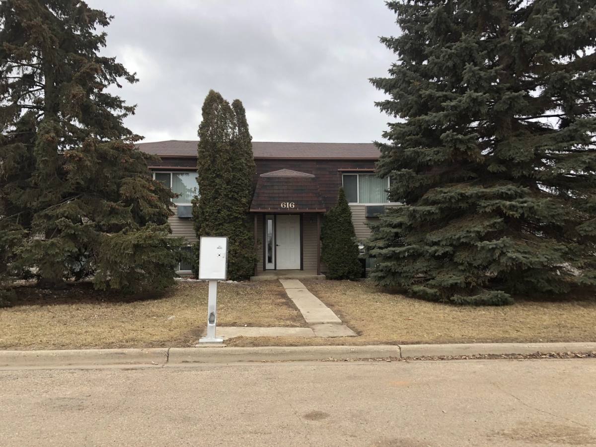 Apartment for rent at 616 18th Ave SE, Minot, ND 58701