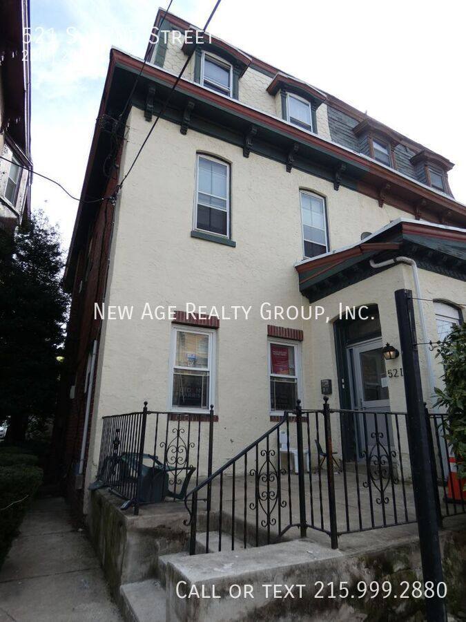 Apartment for rent at 521 S 42nd St #2F, Philadelphia, PA 19104