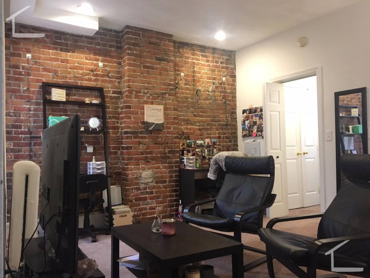 Apartment for rent at 218 Hemenway #1, Boston, MA 02115