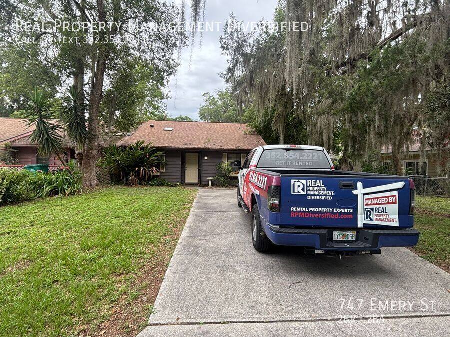 House for rent at 747 Emery St, Inverness, FL 34450