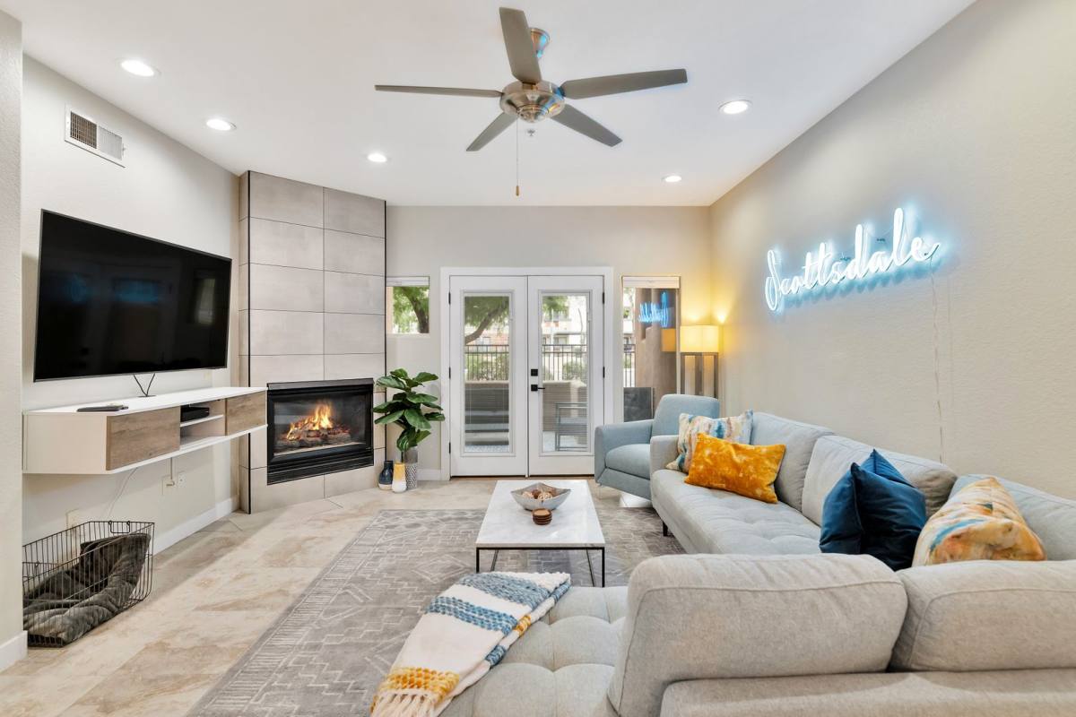 Condo for rent at 7021 E Earll Dr, Scottsdale, AZ 85251