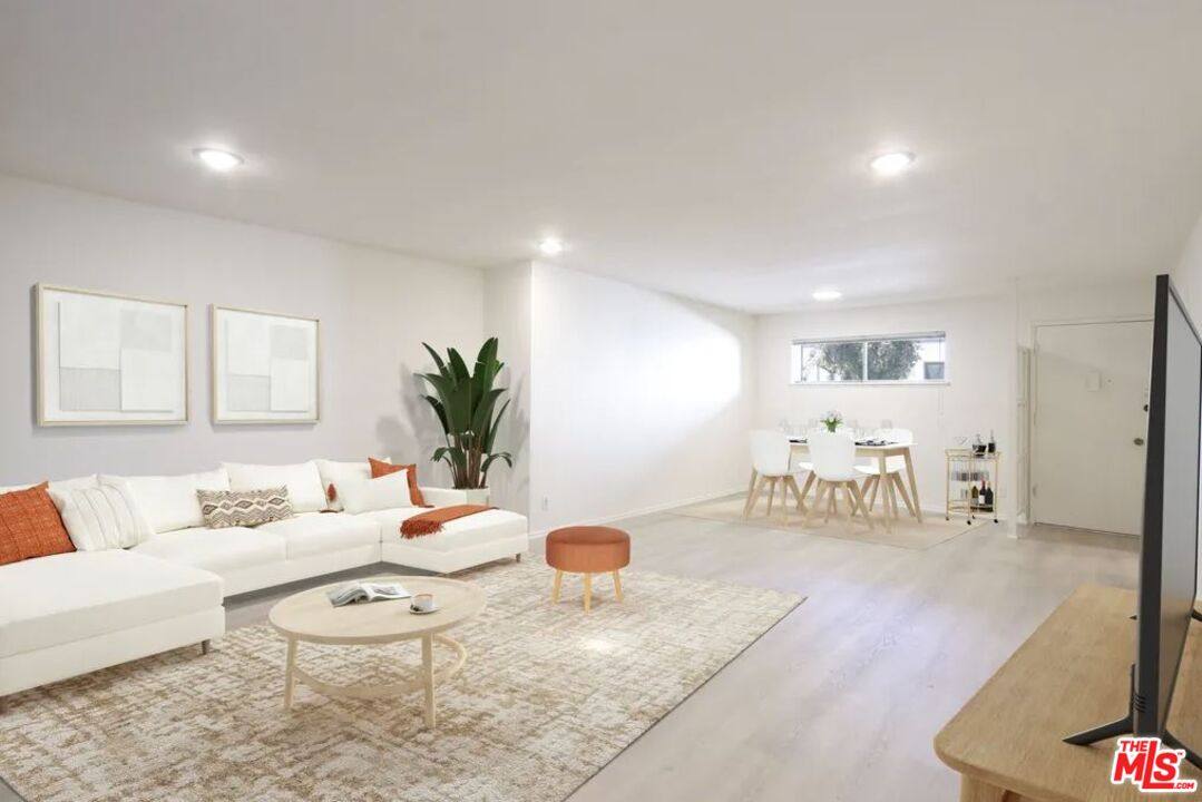 Apartment for rent at 12958 Valleyheart Dr #3-3, Studio City, CA 91604