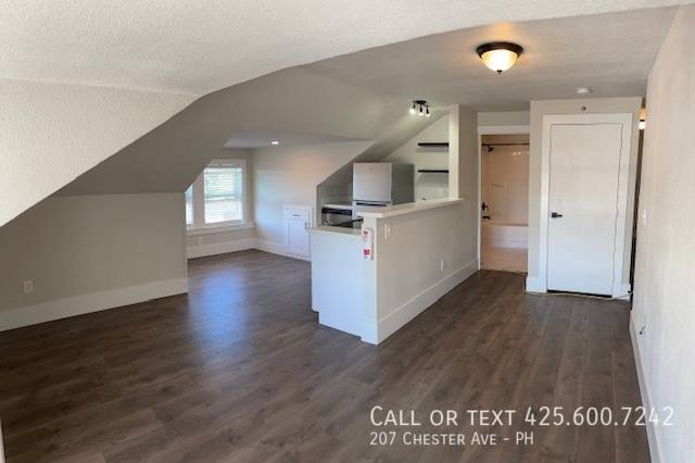Apartment for rent at 207 Chester Ave #PH, Bremerton, WA 98337