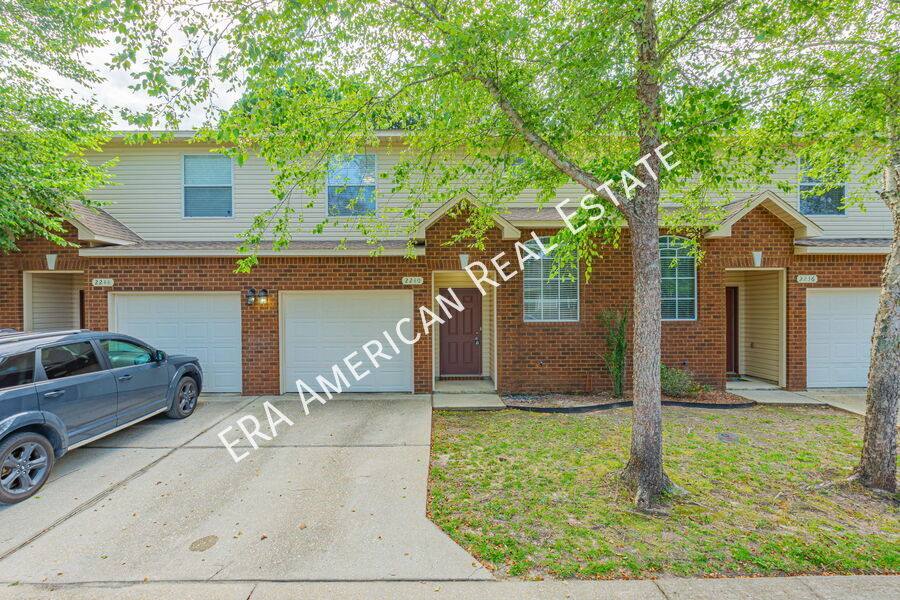 Townhouse for rent at 2240 Hadleigh Hills Court, Navarre, FL 32566