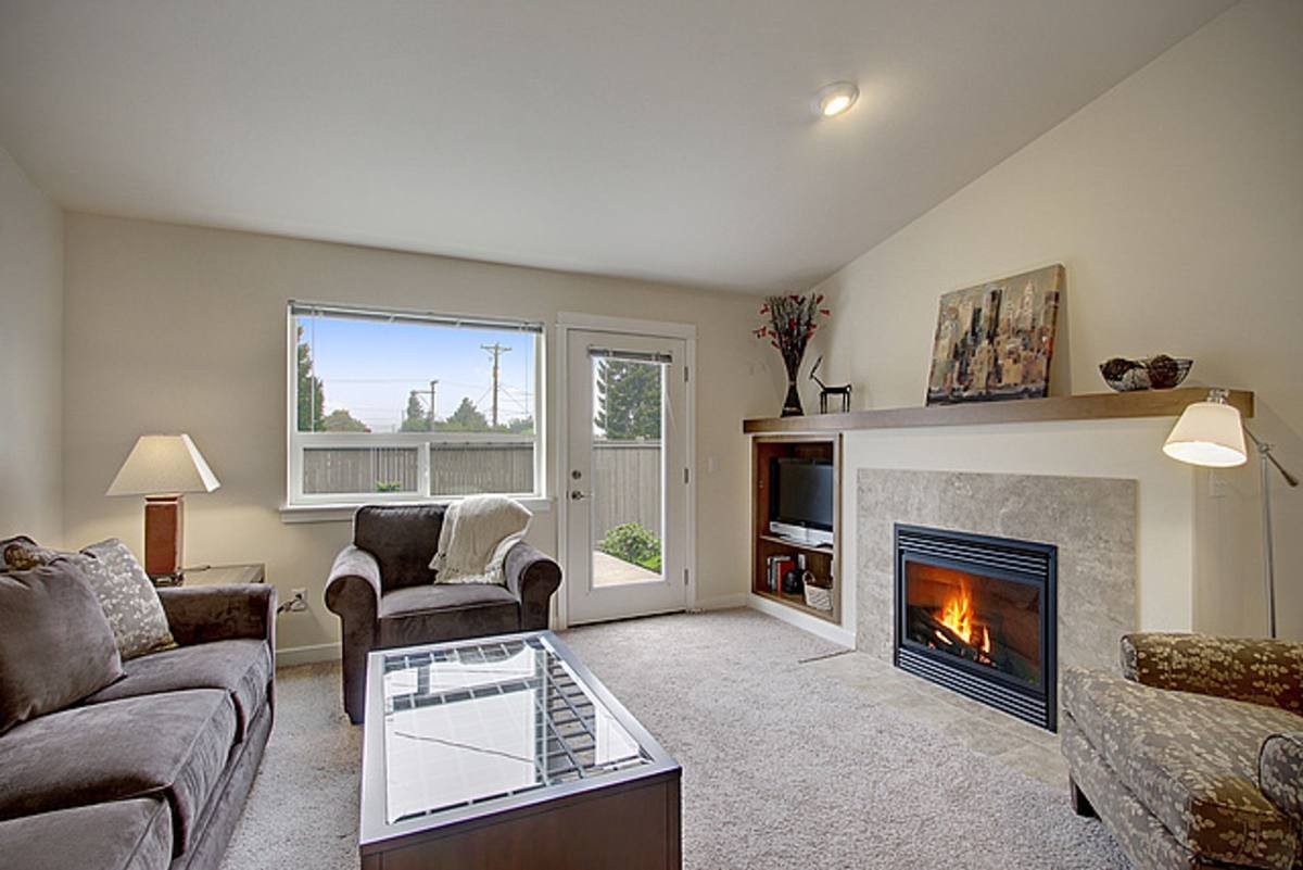 Apartment for rent at 3602 N Narrows Dr, Tacoma, WA 98407