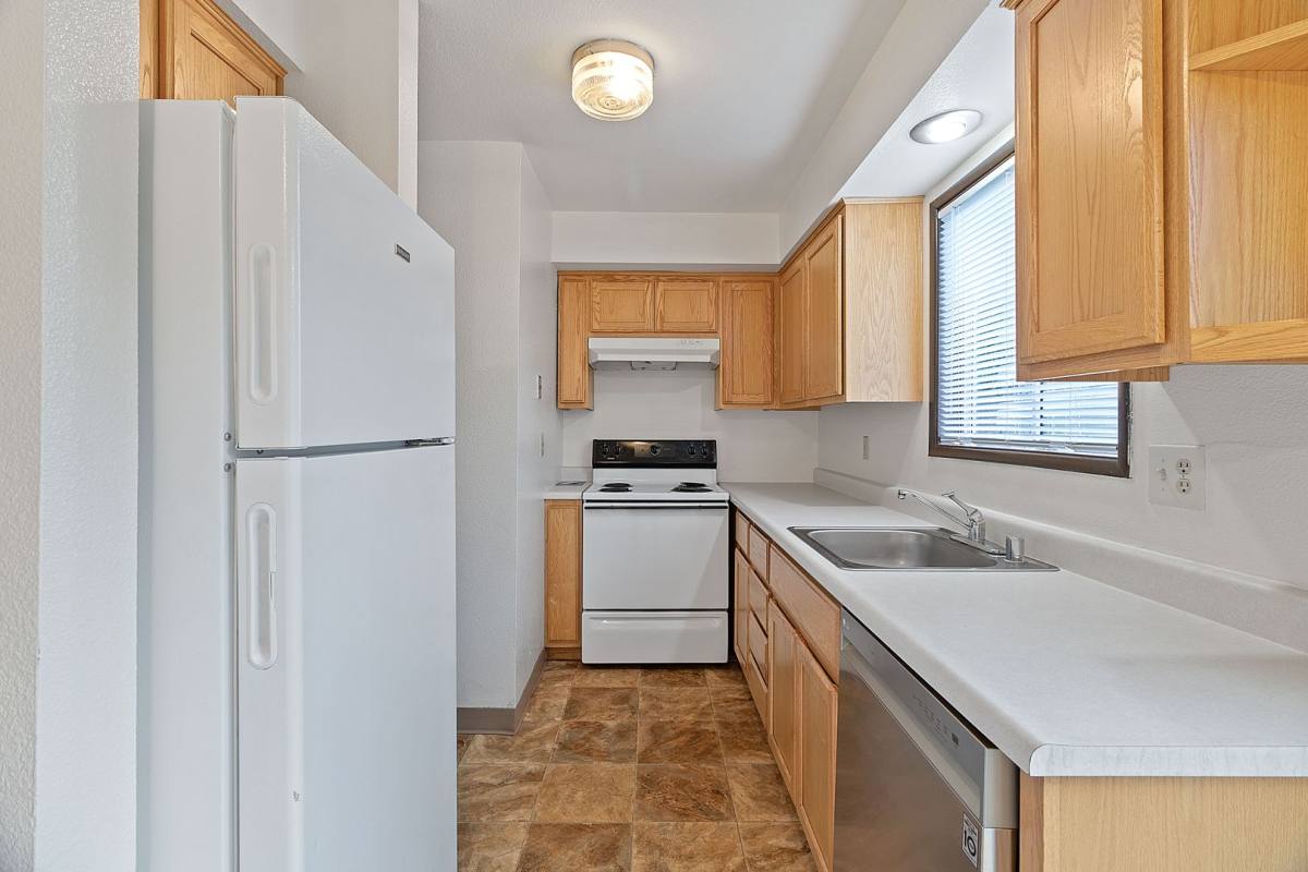 Townhouse for rent at 717 NE 82nd Ave, Vancouver, WA 98664