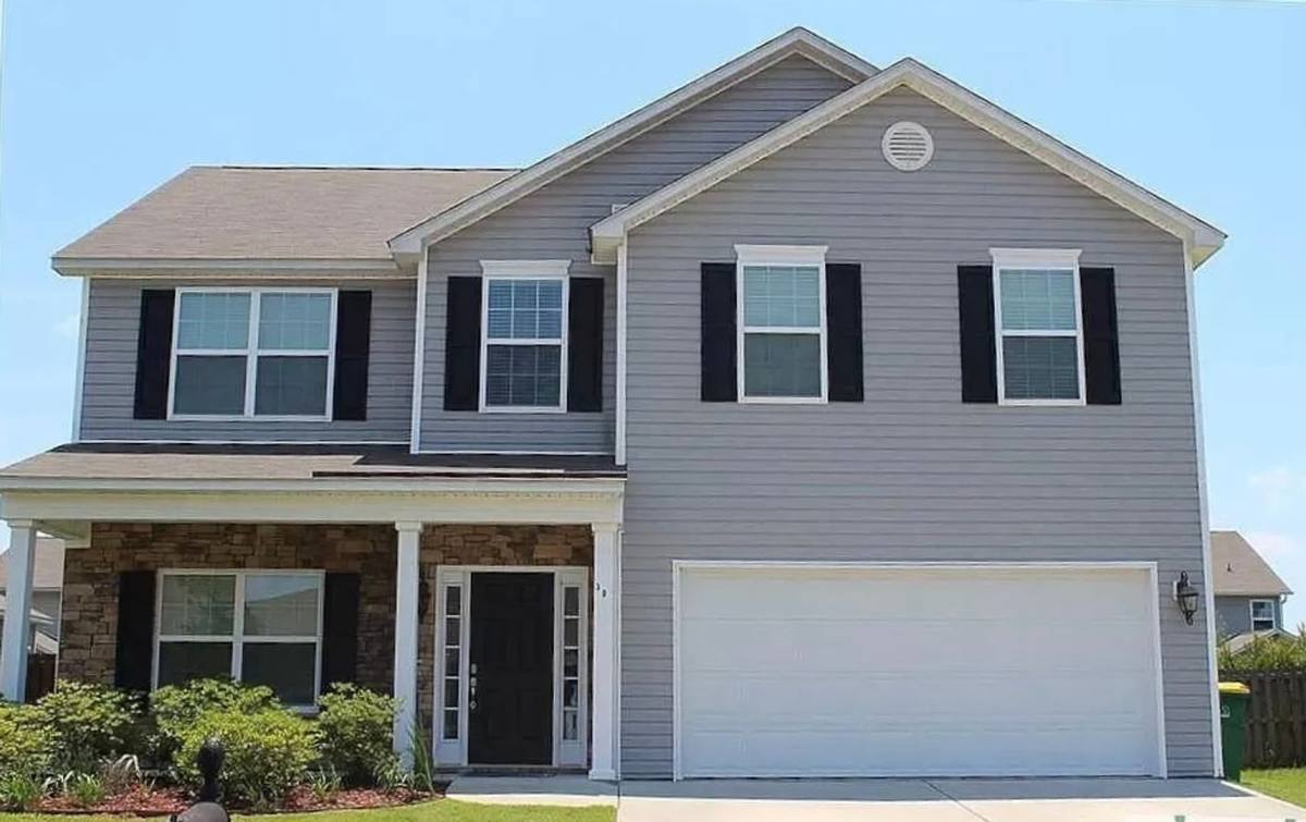 House for rent at 30 Chestnut Oak Dr, Richmond Hill, GA 31324