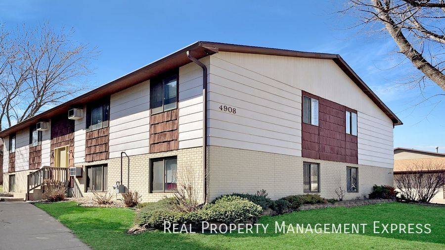 Apartment for rent at 4908 W Kirkwood Circle #8, Sioux Falls, SD 57106