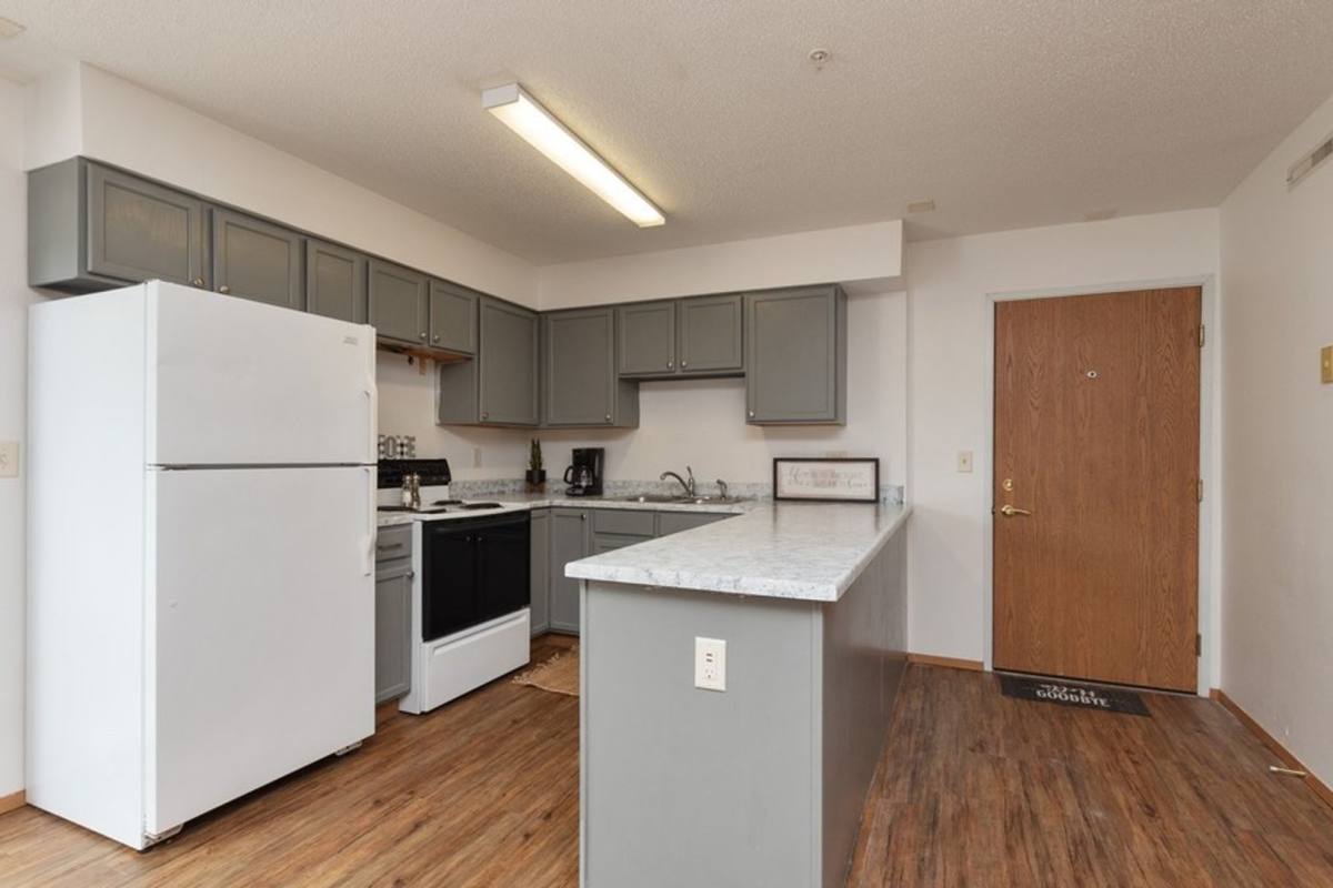 Apartment for rent at 421 S Dodge St, Iowa City, IA 52240
