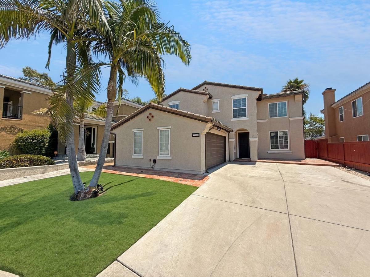 House for rent at 1346 E J St, Chula Vista, CA 91910