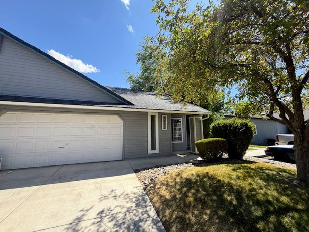 Apartment for rent at 1295 Alicia Circle, Gardnerville, NV 89460