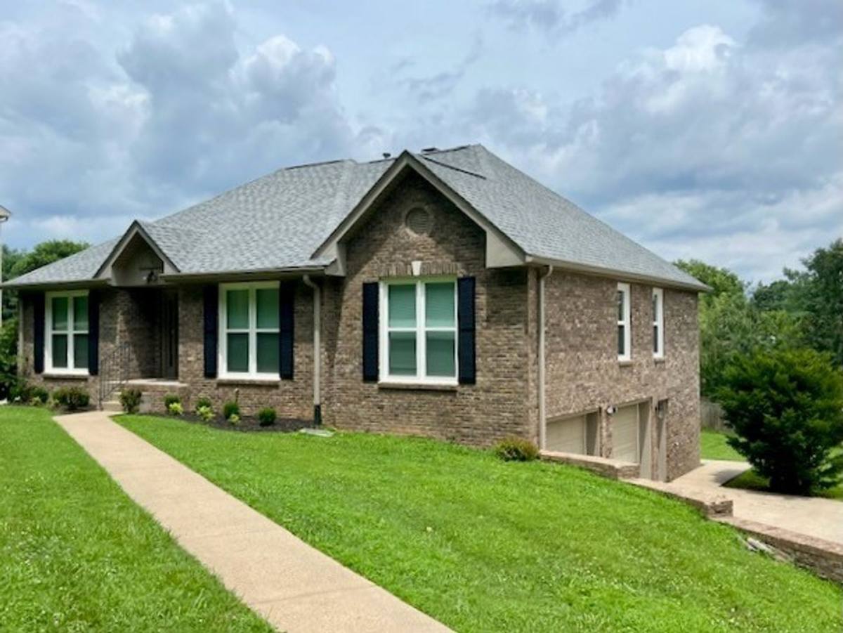 House for rent at 2029 Old Russellville Pike, Clarksville, TN 37043