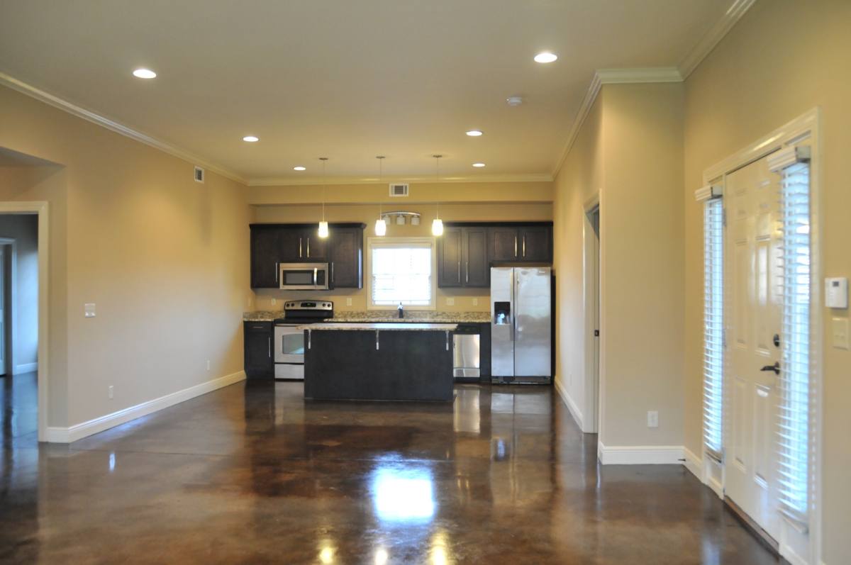 Apartment for rent at 497 Wesley Place A-B, Tuscaloosa, AL 35401