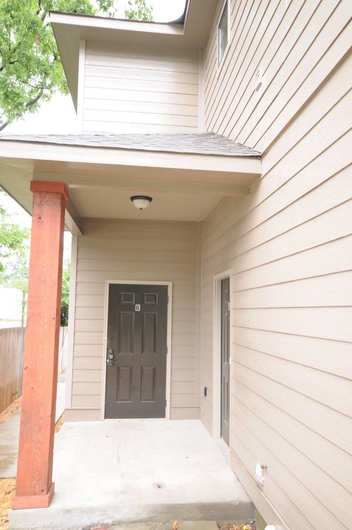 Apartment for rent at 497 Wesley Place A-B, Tuscaloosa, AL 35401