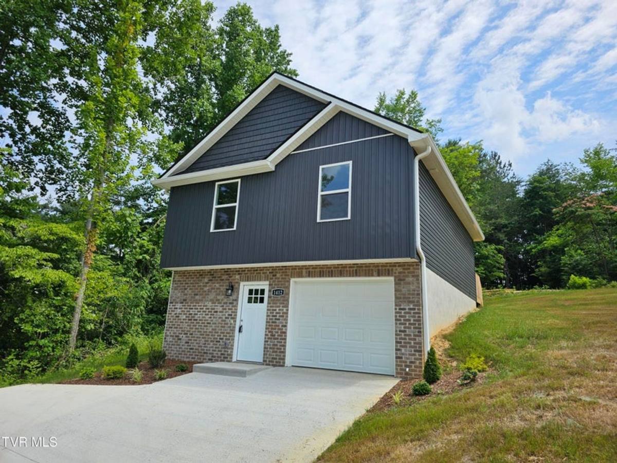 House for rent at 1412 Indian Ridge Rd, Johnson City, TN 37604