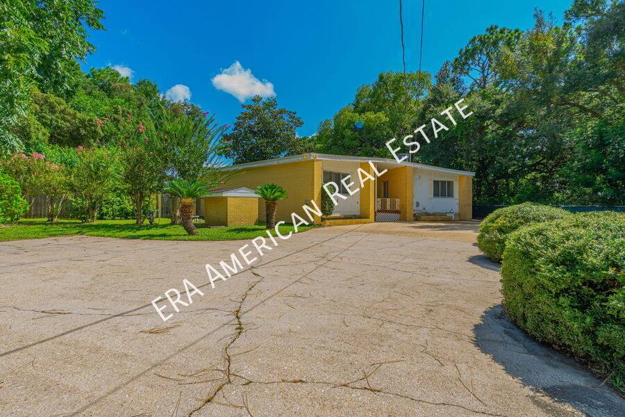 House for rent at 27 Holly Ave, Shalimar, FL 32579