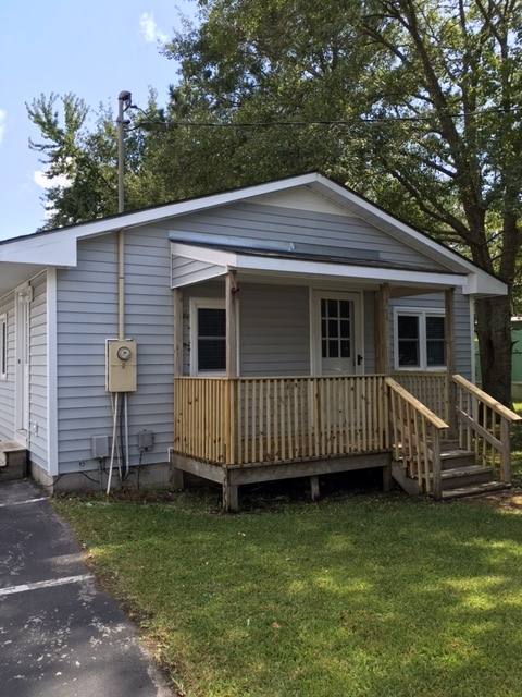 House for rent at 140 W Pine St, New Bern, NC 28560