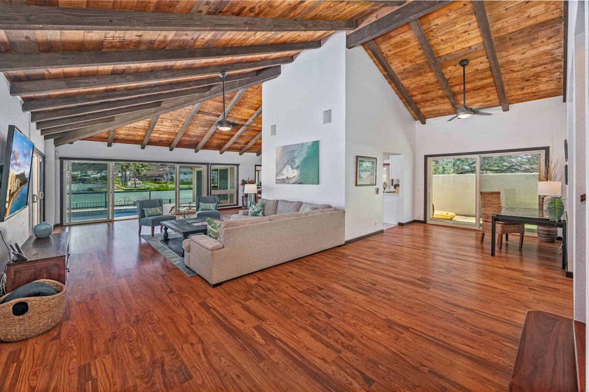 House for rent at 7087 Ehu Wai Place, Honolulu, HI 96825