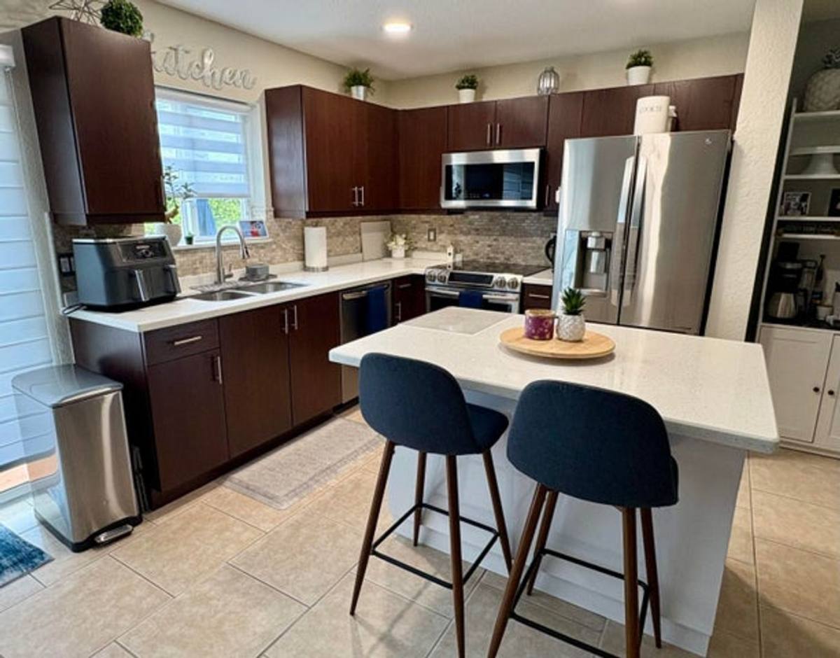 4901 Palm Garden Lane, Fort Lauderdale, FL 33314