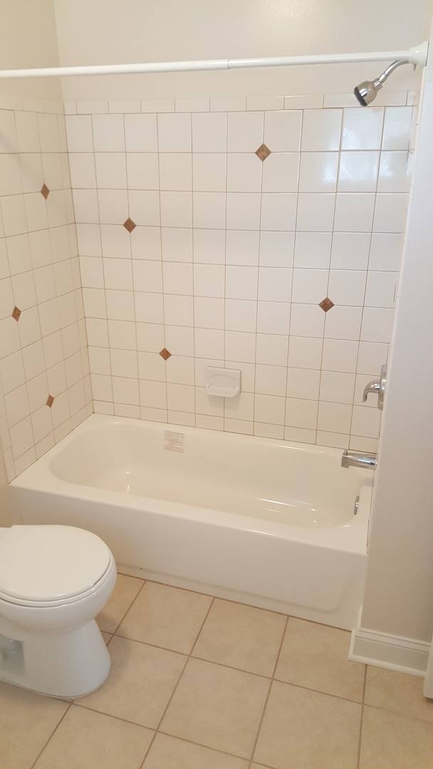 Apartment for rent at 1431 Maple St, Pottstown, PA 19464
