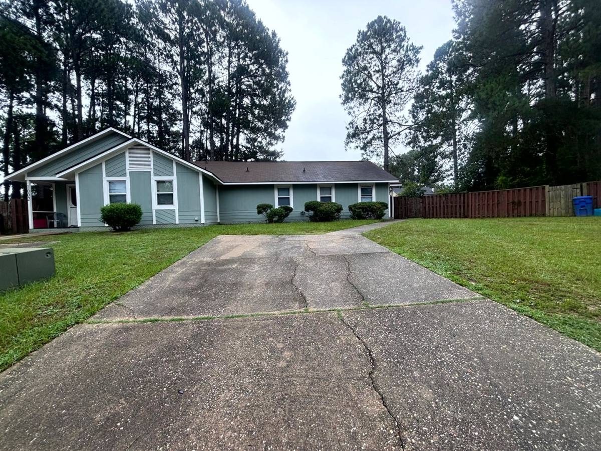House for rent at 1000 Madiera Court, Fayetteville, NC 28311