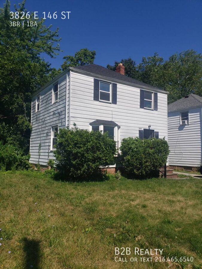 Apartment for rent at 3826 E 146 St, Cleveland, OH 44128