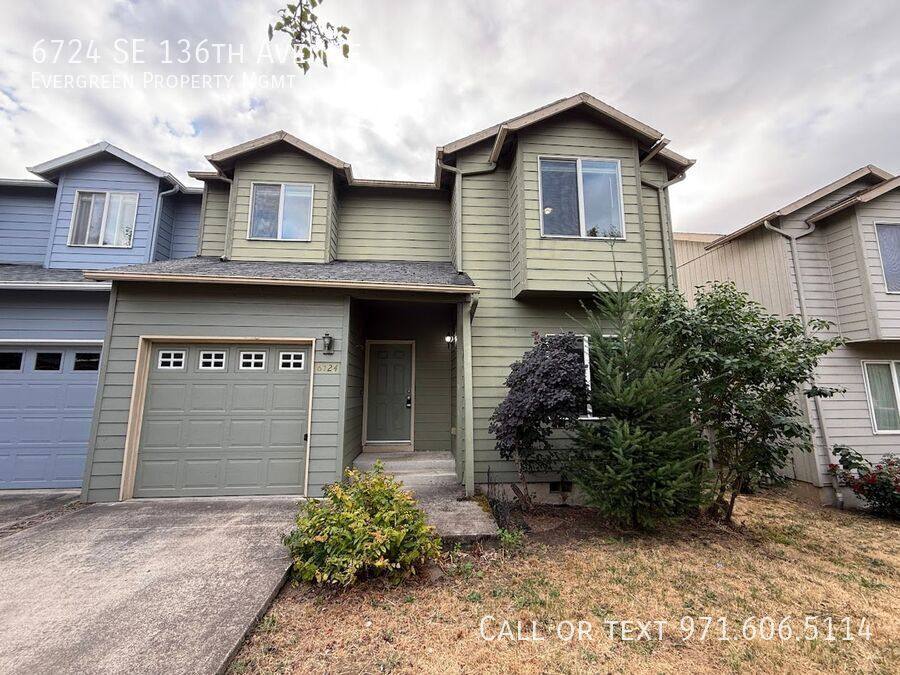 House for rent at 6724 SE 136th Ave, Portland, OR 97236