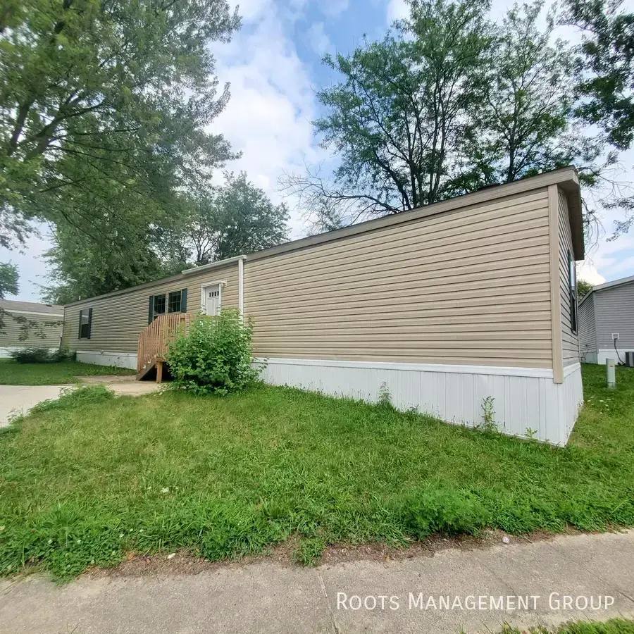 Apartment for rent at 2220 Dunkelburg Rd #502, Fort Wayne, IN 46819