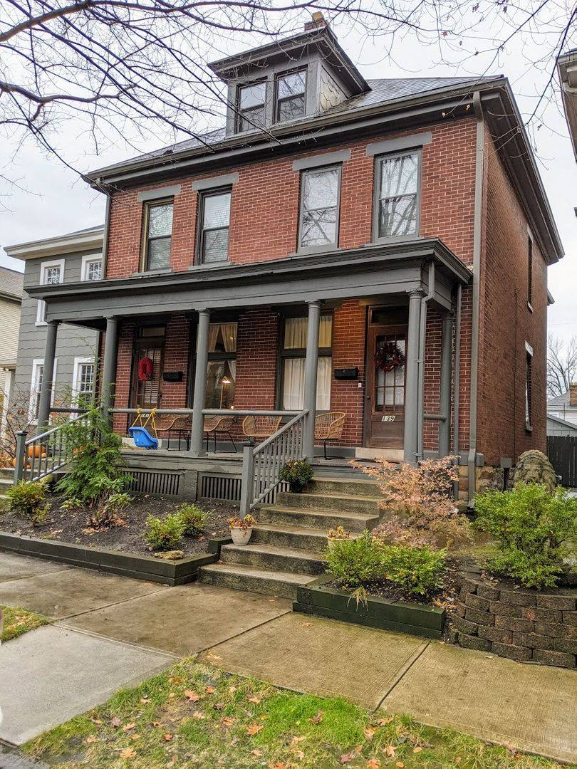 Apartment for rent at 139-141 E Mithoff St, Columbus, OH 43206