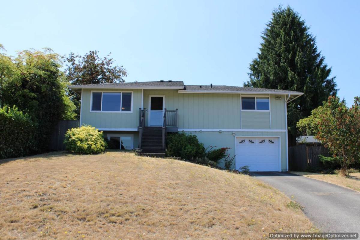 House for rent at 5008 N 39th St, Tacoma, WA 98407