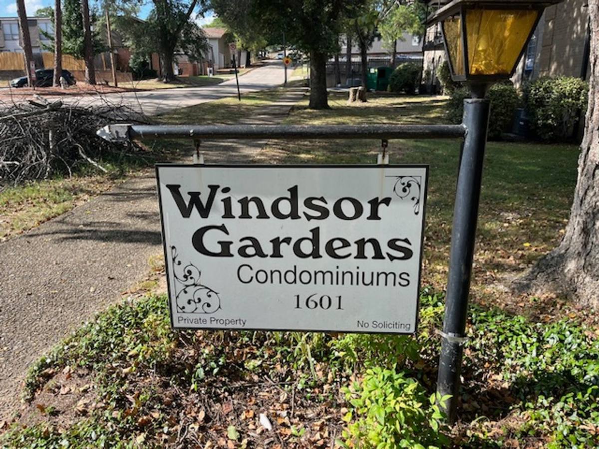 Condo for rent at 1601 N Bryant St, Austin, AR 72007
