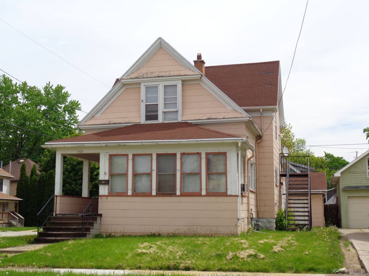 House for rent at 752 Franklin St, Oshkosh, WI 54901