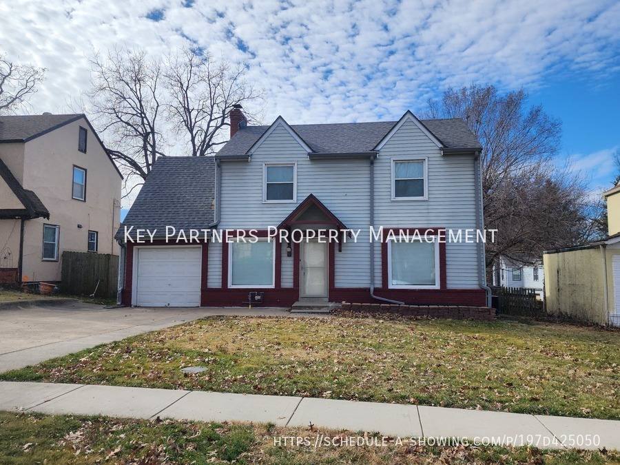 House for rent at 7320 Charlotte, Kansas City, MO 64131