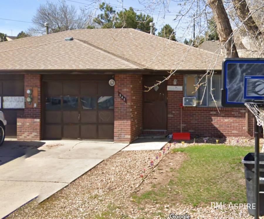 Apartment for rent at 948 Kelly Place, Longmont, CO 80501