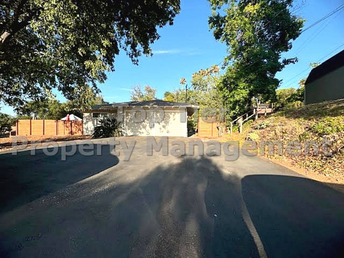 House for rent at 735 Bear Valley Parkway, Escondido, CA 92025