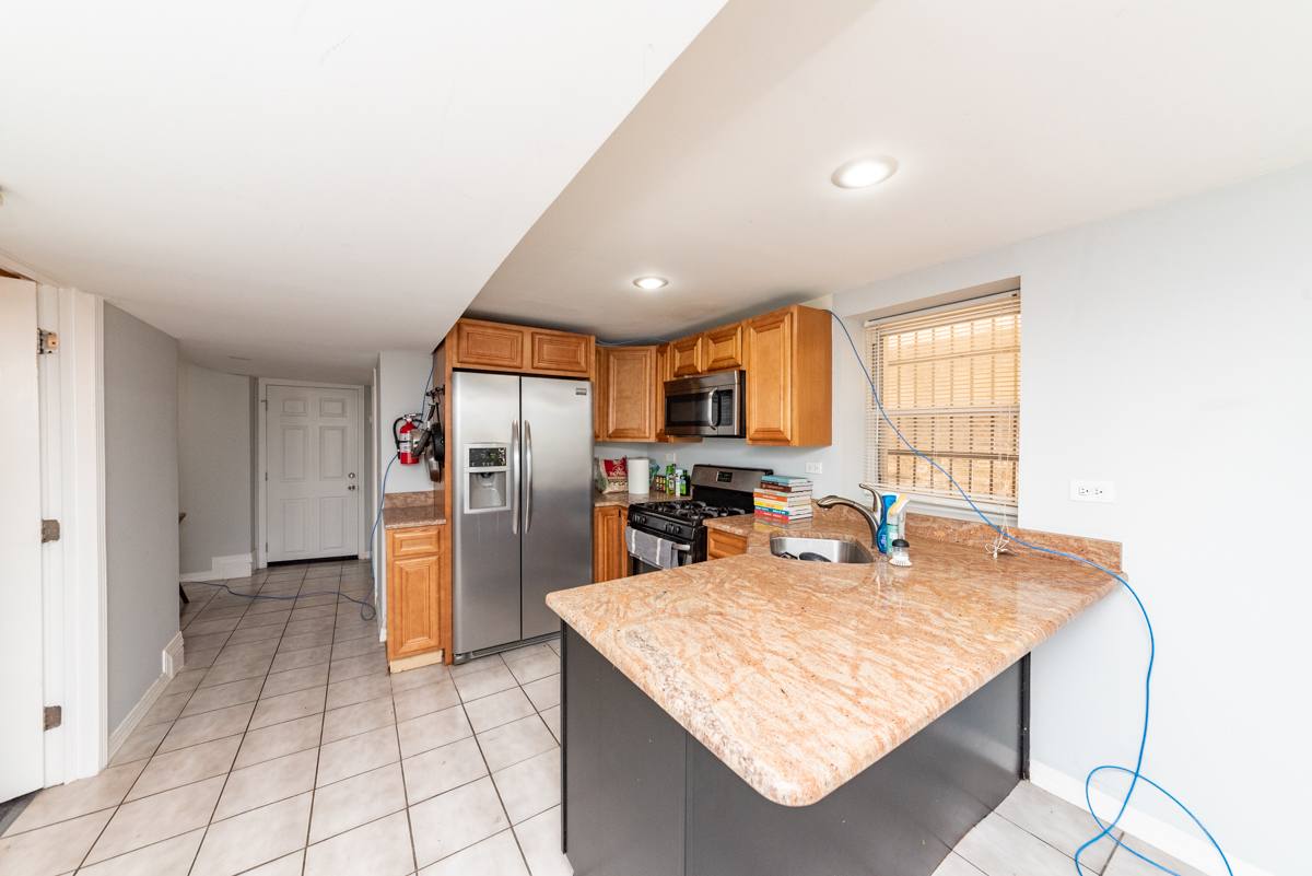 Apartment for rent at 2833 N Albany #G, Chicago, IL 60618
