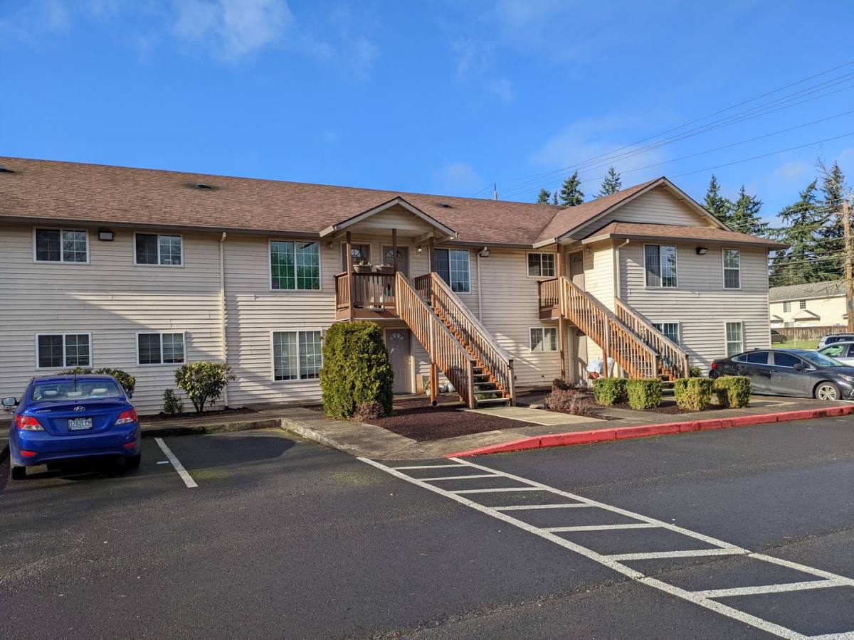 Apartment for rent at 14034 SE Division St, Portland, OR 97236