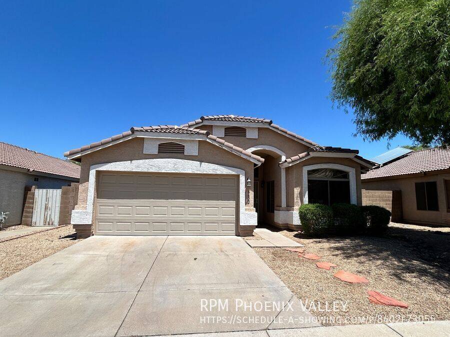House for rent at 6622 W Paso Trail, Phoenix, AZ 85083