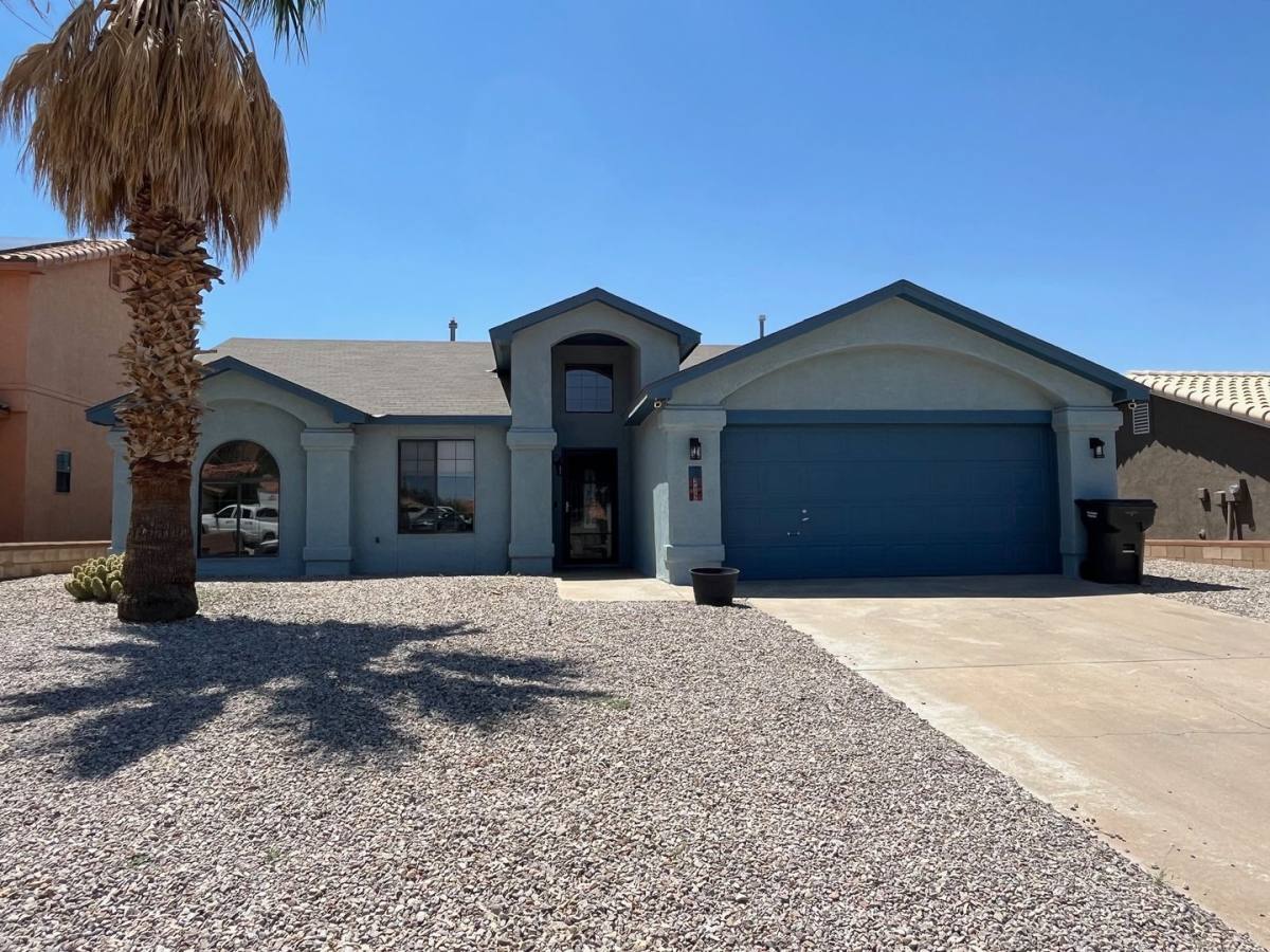 House for rent at 212 Kerry Ave, Alamogordo, NM 88310