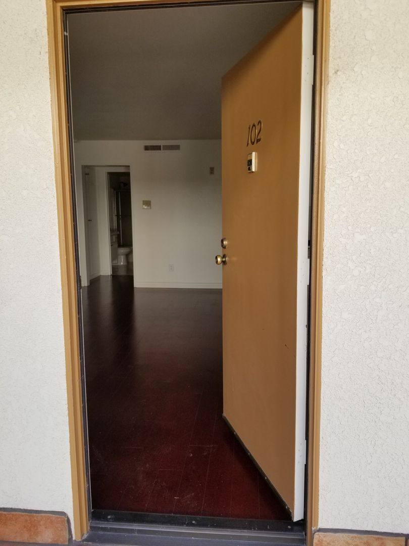 Apartment for rent at 4161 Tujunga Ave, Studio City, CA 91604