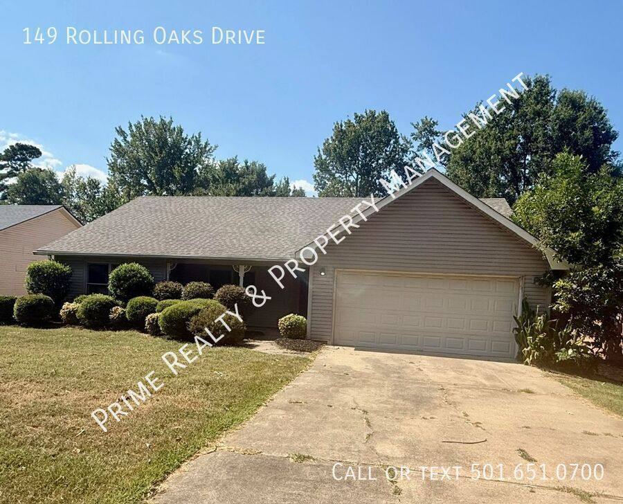 House for rent at 149 Rolling Oaks Dr, Maumelle, AR 72113