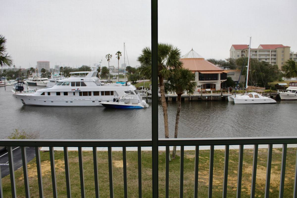 Condo for rent at 715 S Beach St #306D, Daytona Beach, FL 32114