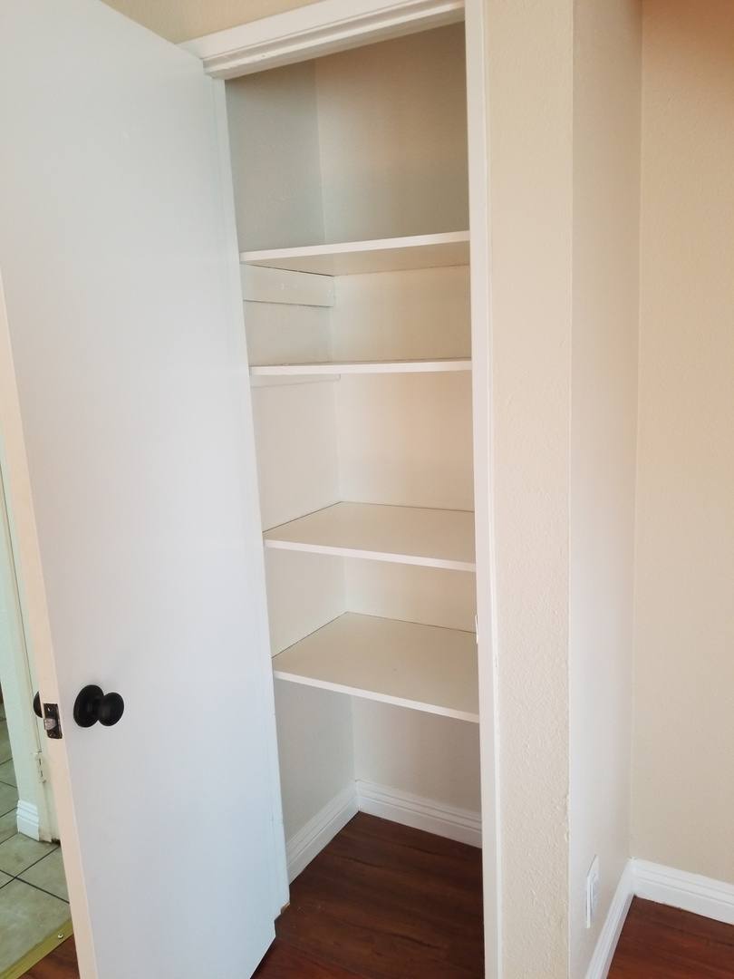 Apartment for rent at 10523 Floralita Ave, Sunland, CA 91040