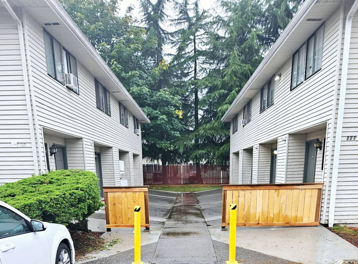 Apartment for rent at 729 1st Ave S, Kent, WA 98032