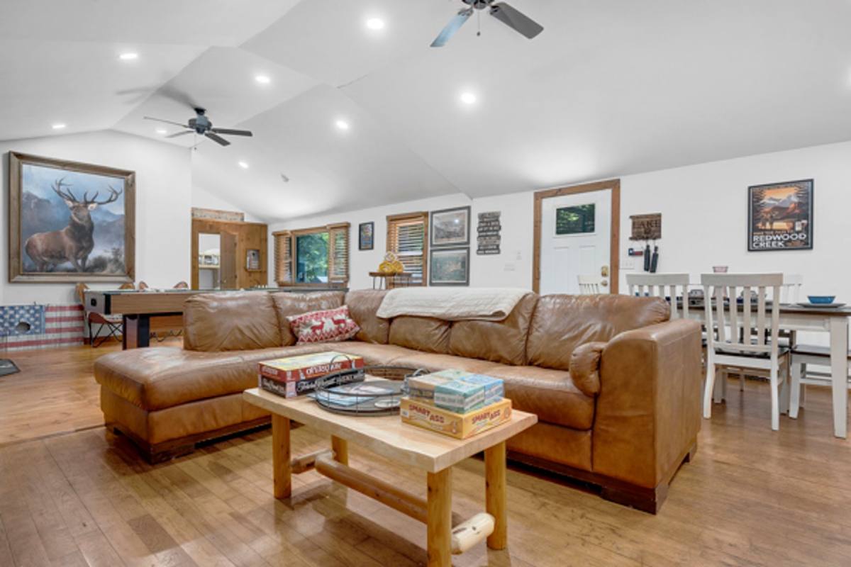 Apartment for rent at 429 Long Island Rd, Moultonborough, NH 03254