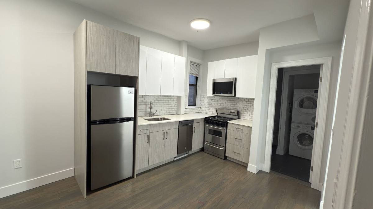 Apartment for rent at 19 Peterborough St, Boston, MA 02215